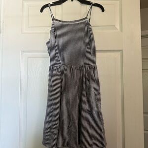Old Navy navy and white sundress